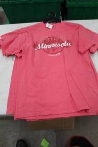 lot 263 image: Lot of (5) Comfort Colors T-Shirt Womens Medium 100% Cotton Coral with Minnesota 1858 Logo (new)