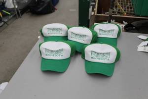 lot 338 image: Lot of (5) Baseball Cap GreenWhite with Minnesota Logo (new)