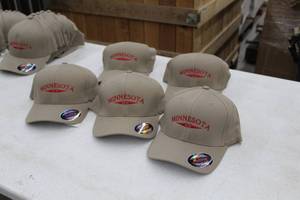 lot 375 image: Lot of (5) Flex Fit Baseball Cap LargeX-Large 98% Cotton 2% Spandex Tan with Minnesota Logo (new)