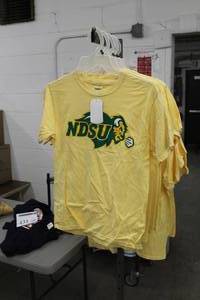 lot 424 image: Lot of (5) Comfort Colors T-Shirt Small 100% Cotton Yellow with NDSU Bison North Dakota State University Logo (new)