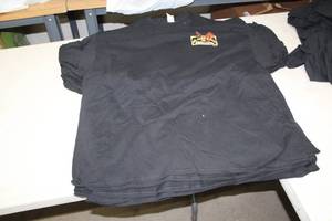 lot 581 image: Lot of (10) Gildan Heavy Cotton T-Shirt 3X-Large 100% Cotton Black with God Guns & Guts Made America Lets Keep All Three Logo (new)