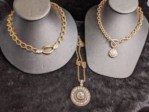 lot 271 image: Lot of 3 Womens Gold Necklaces - Signed S.A.L. and Guess