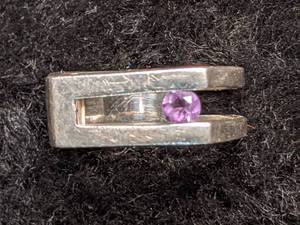 lot 224 image: Ladies Sterling Silver Ring with Purple Gemstone Size 7