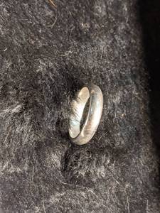 lot 225 image: Sterling Silver Band - Plain Size 7