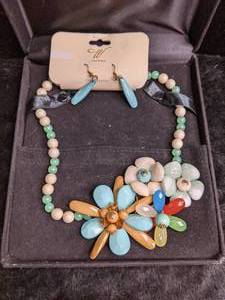 lot 248 image: Necklace and Earring Set by W Stones and Beads