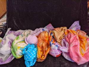 lot 161 image: Lot of Vintage Scarves Many Colors