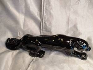 lot 162 image: Vintage Ceramic Black Panther