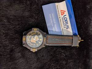lot 205 image: Mens Black Lorus Watch with Black Leather Strap