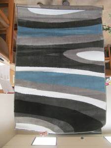 lot 39 image: area rug