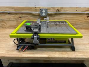 lot 30 image: RYOBI 7 in. 4.8 Amp Tile Saw