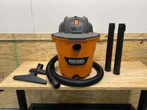 lot 35 image: RIDGID 14 Gal. 6.0-Peak HP NXT WetDry Shop Vacuum with Filter, Hose and Accessories