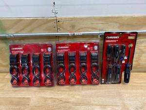 lot 91 image: HUSKY Lot of Magnetic Screw Drivers and Locking Tie Downs