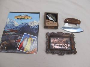 lot 34 image: Alaska items