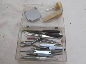 lot 109 image: Assortment of tools