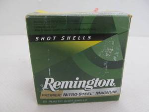 lot 139 image: Ammo metal box