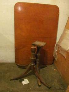 lot 163 image: Antique table