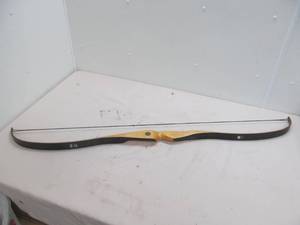 lot 177 image: Glass bow