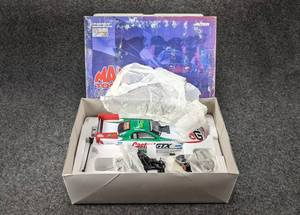 lot 402 image: Mac Tools Collectors Club Adult Collectable 124 Scale 2000 Mustang Funny Car - John Force