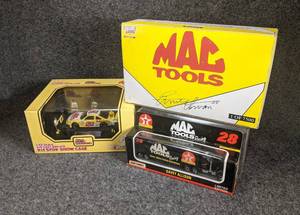 lot 423 image: Lot of 3 Mac Tools Racing Adult Collectable Vehicles