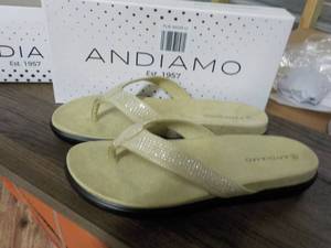 lot 17 image: Andiamo size 9M marvel gold micro f...