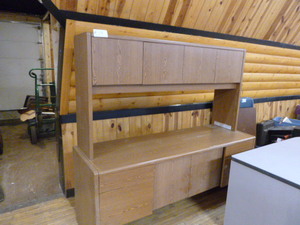 Desk with Overhead  Shelves