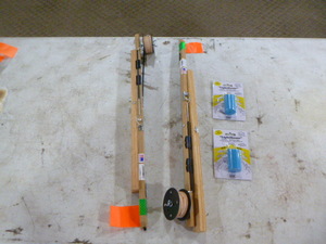 2 Ice Fishing Tip-Ups