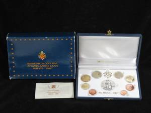 2007 Vatican City Pope Benedict XVI Coin Set - Sterling Medal