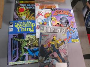 DC Comics Lot Swamp Thing, Alien A...