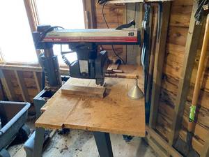 lot 115 image: Craftsman Radial Saw