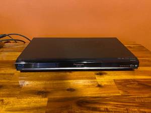 lot 164 image: Panasonic DVDBlu-Ray Player
