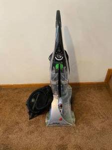 lot 167 image: Hoover Max Extract Technology Carpet Cleaner