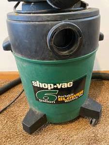 lot 169 image: Shop Vac