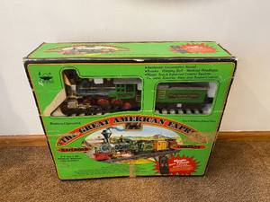 lot 171 image: The Great American Express Company Railroad Train Set