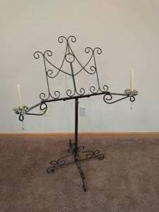 lot 47 image: Wrought Iron Music Stand