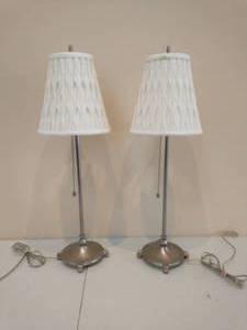 lot 48 image: Pair of Bombay Table Lamps