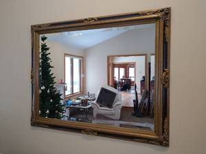 lot 12 image: Large Wall Mirror