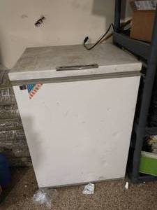 lot 302 image: Mini Chest Freezer