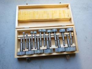 lot 337 image: Drillbit Set