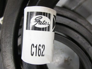 (5) (New) Gates C162 V Belts