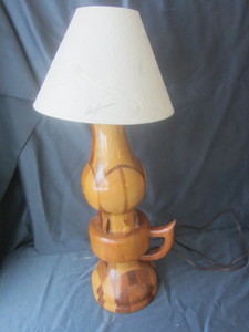 lot 20 image: Wooden Turned Lamp