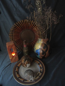 lot 36 image: Home Dcor - Vase from Peru