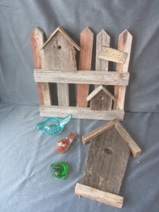 lot 40 image: Barnwood Fence, Birdhouse Silhouettes