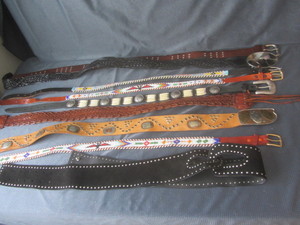 lot 38 image: Ladies Belts
