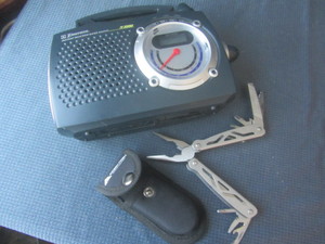 lot 60 image: Weather Radio, Multi-Use Tool