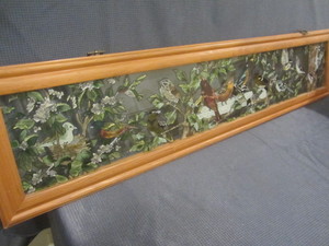 lot 85 image: Songbird Suncatcher