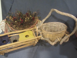 lot 92 image: Basket, Flower Holder, Canoe