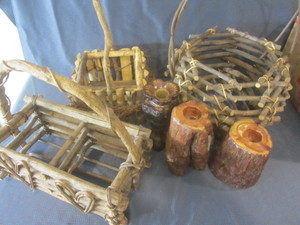 lot 125 image: Baskets, Candle Holders