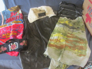 lot 135 image: Harley Davidson, Clothing