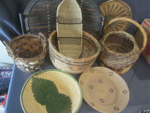 lot 147 image: Baskets & Trays