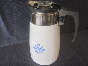 lot 198 image: Corning Coffee Maker